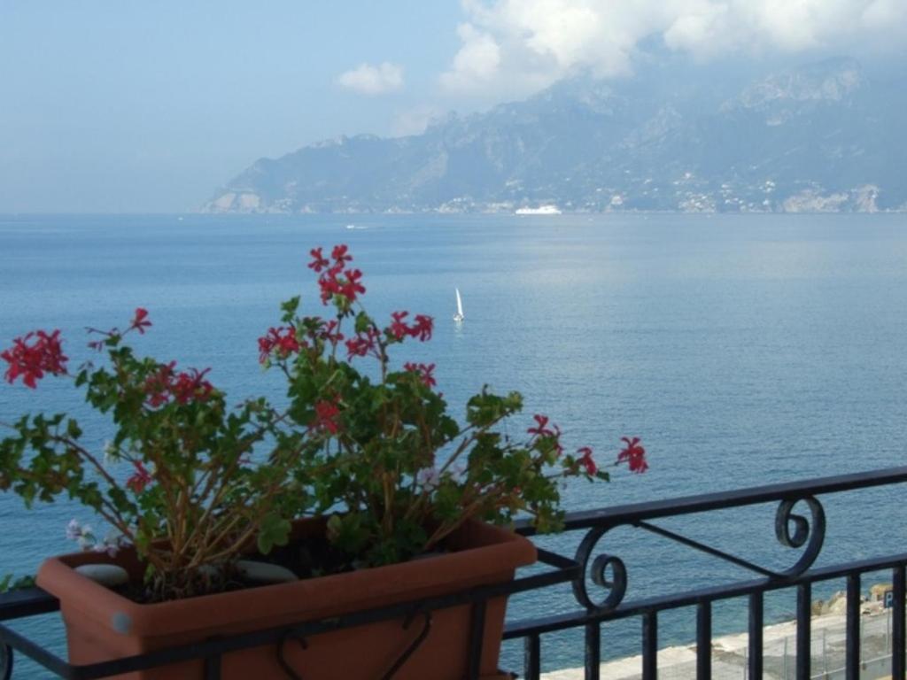 B&B Fronte Del Mare Salerno Eksteriør bilde