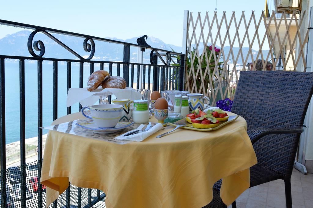 B&B Fronte Del Mare Salerno Eksteriør bilde